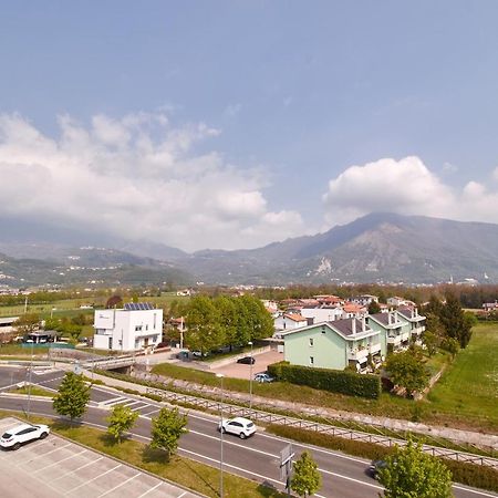 Piazza Lira Schio Residence Екстериор снимка