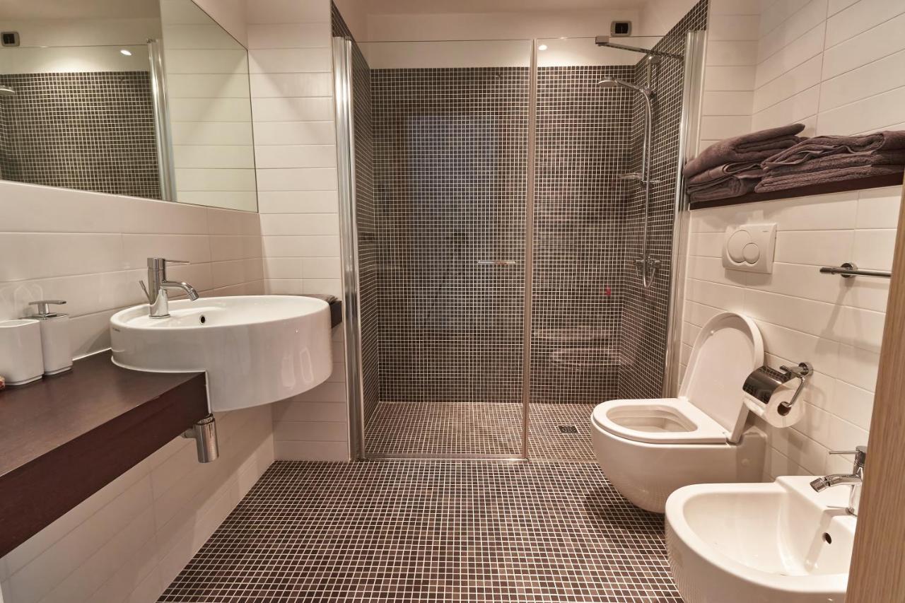 Piazza Lira Schio Residence Екстериор снимка